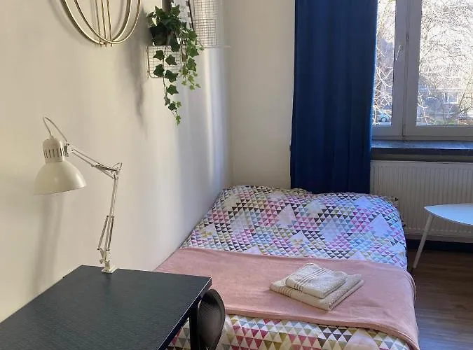 Apartamento Przytulny I Nowoczesny Malgosi, 10 Min Pieszo Od Dworca I Galerii